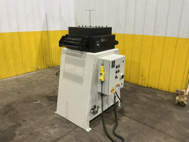 12" X .125" PA INDUSTRIES MODEL #SS127 MOTORIZED 7 ROLL COIL STRIP STRAIGHTENER : YOBRO #25104