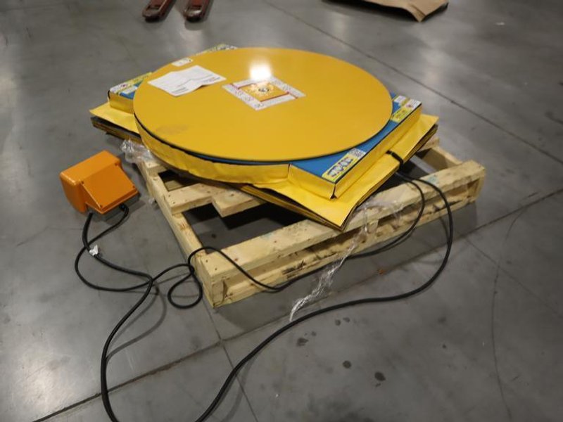 Roto-Max RTMX-30 Hydraulic Lift Rotating Roller Table, with Foot Control and Safety Skirting (New In 2026)  ***Looks Unused***- Auction Item