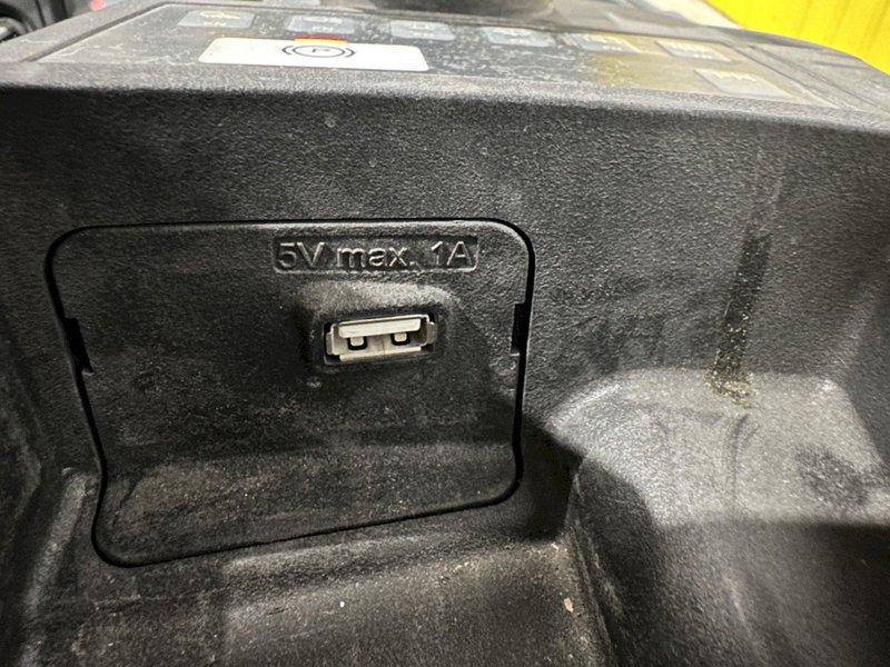 11,000 LBS CAT MODEL #2ET11000 ELECTRIC FORKLIFT, NEW 2019: STOCK #22687