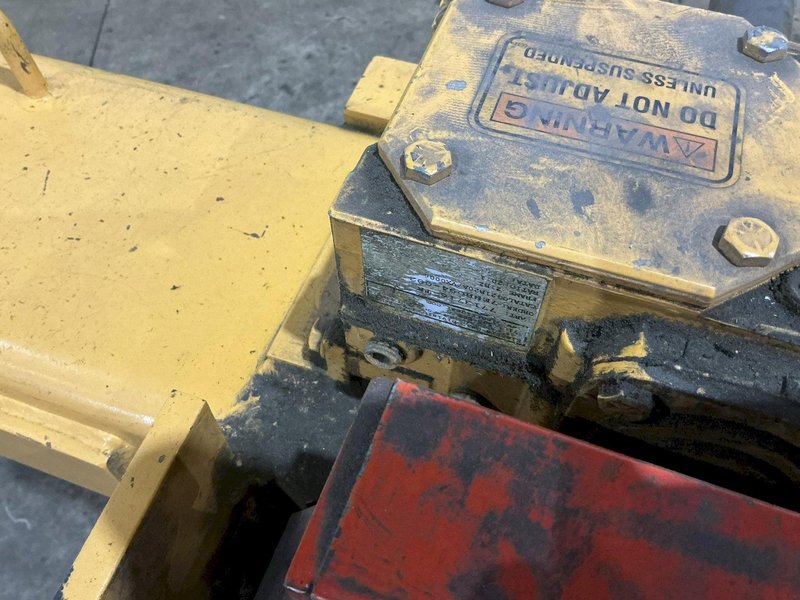 3 TON CALDWELL MODEL #60S-3-60 STRONG BAC POWERED MOTORIZED SHEET LIFTER: YOBRO #25899