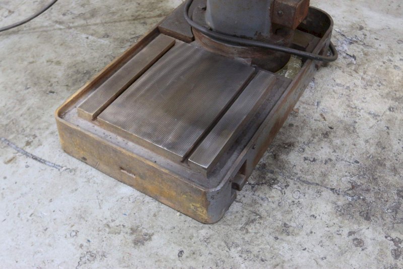 30&#039; ALZMETAL MODEL #A2-E SINGLE SPINDLE DRILL: STOCK 71200