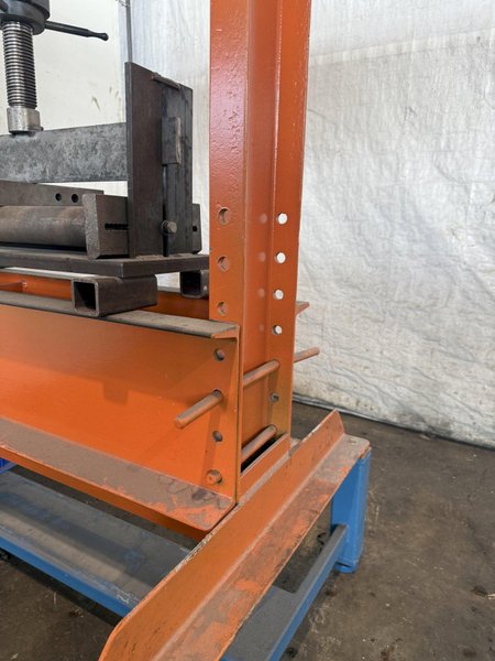 75 TON DAKE 75H HYDRAULIC H-FRAME PRESS. STOCK # 0344625