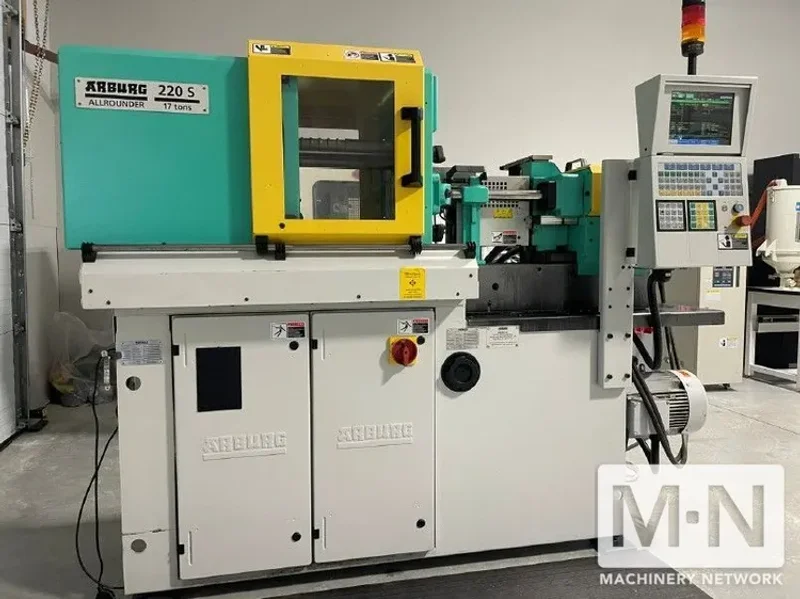 17 TON .05 OZ ARBURG MODEL 220S-150-35 INJECTION MOLDING MACHINE MFG 2000 WITH VERY LOW HOURS