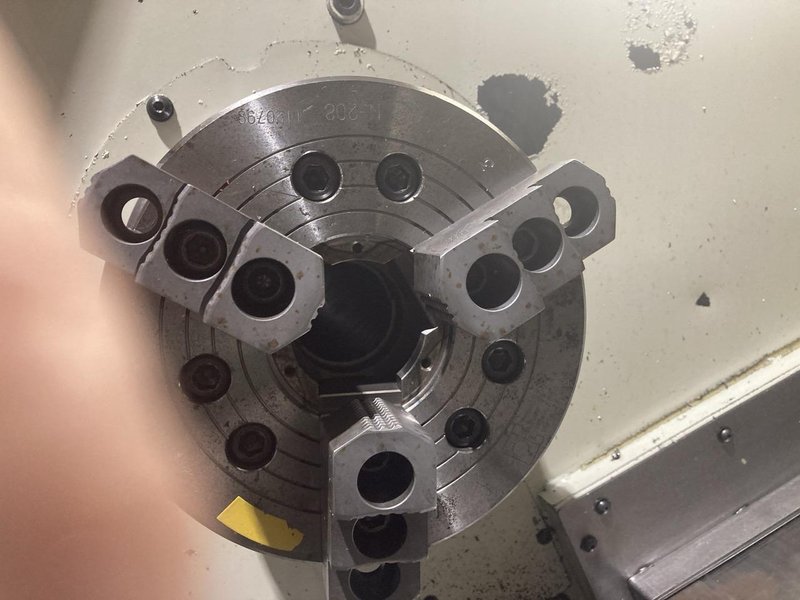 Hurco TMM8 Live Tool CNC Lathe, 2009 – Bar Feed, Tooling Included