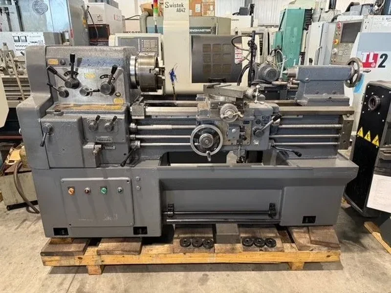 YAM 17” x 33” Engine Lathe Cadillac Mori #7563