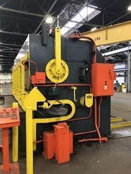 12' X 3/4" CLEVELAND SHEAR WITH ENTRY CONVEYOR &amp; JIB CRANE