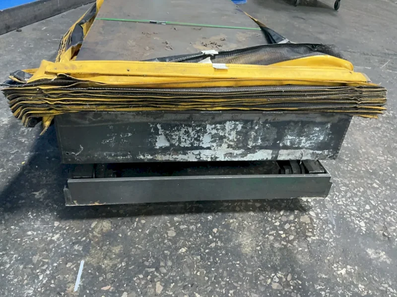 SOUTHWORTH 30”X103” PNEUMATIC LIFT TABLE