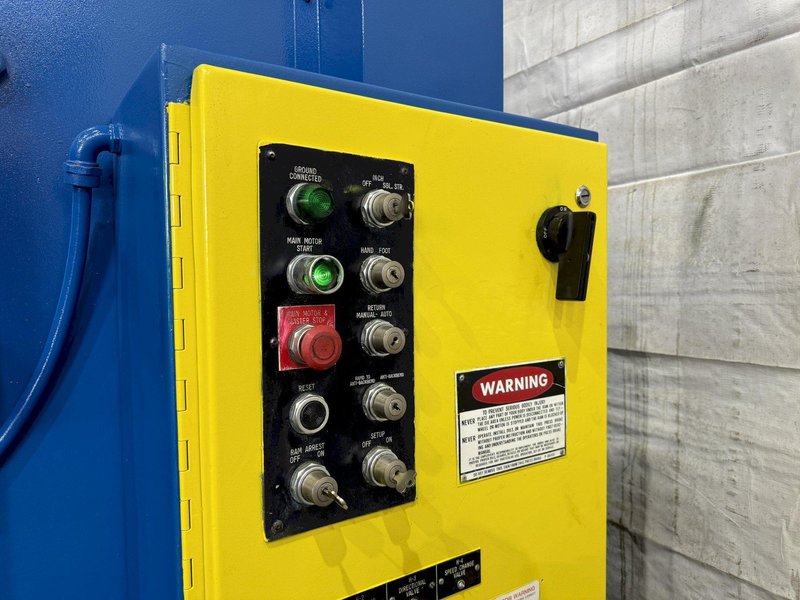 135 TON x 10&#039; NIAGARA HYDRAULIC  PRESS BRAKE: STOCK #77530