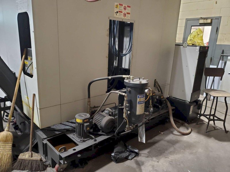 Doosan HP 5100 HMC, 2008 – TSC, Fanuc Control, Chip Conveyor