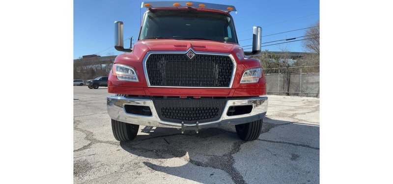 International M607 Rollback Tow Truck, 2025 – Jerr-Dan Style Carrier