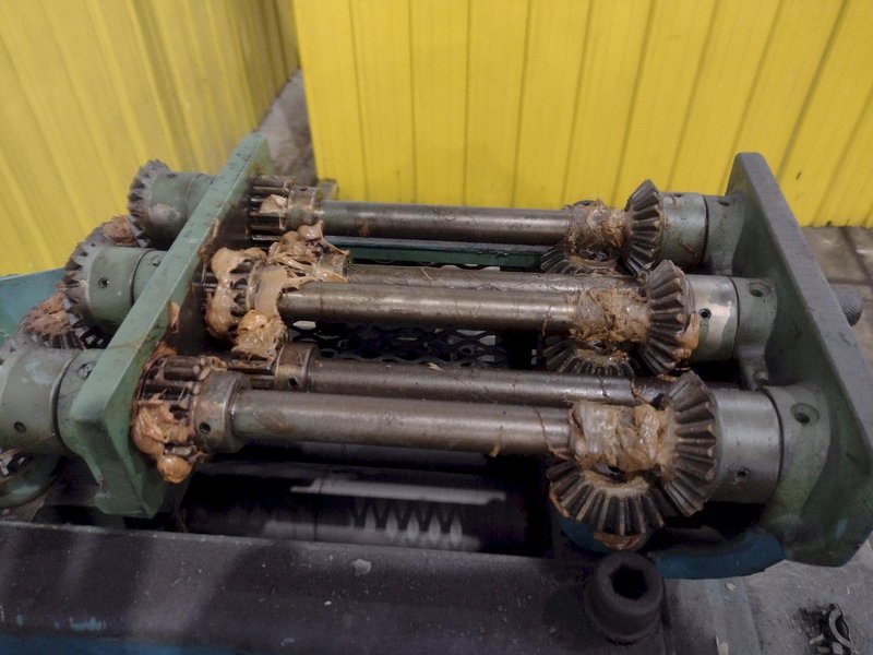 LITTELL 7 ROLL MOTORIZED COIL STRIP STRAIGHTENER: YOBRO #24606