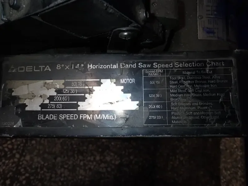 DELTA 23.5" X 2" 8" X 14" HORIZONTAL BAND SAW