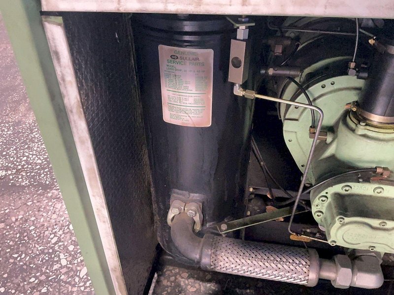 SULLAIR 25 HP AIR COMPRESSOR  -  LS-100-25H/A