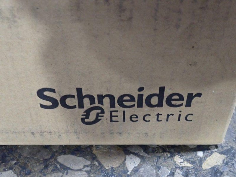 SCHNEIDER ELECTRIC ELECTRIC ACTUATOR  -  MP-423-0-0-2