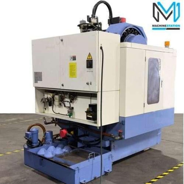 Kira VTC-40B CNC Vertical Machining Center