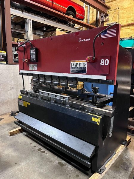 2000 AMADA RGLD 8024, 88 Ton, 96” Max Bend Length, Amada CNC Control. - AMADAONLINE.com
