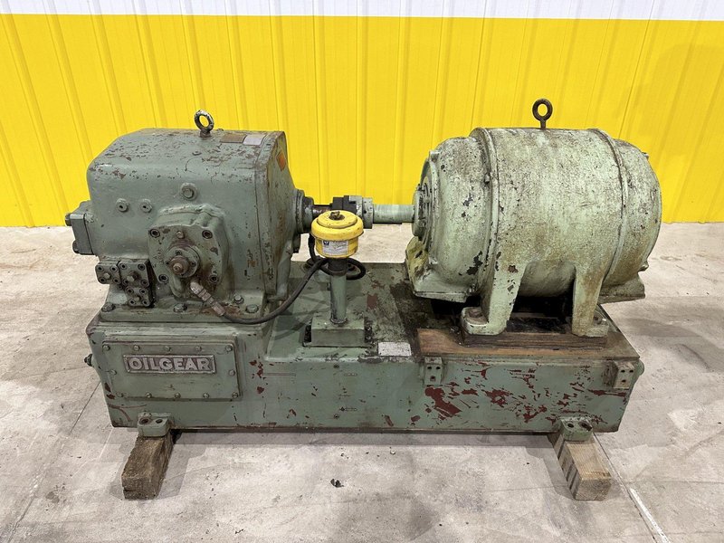 35 HP OILGEAR MODEL DR-3517 PUMP &amp; MOTOR: STOCK #20540