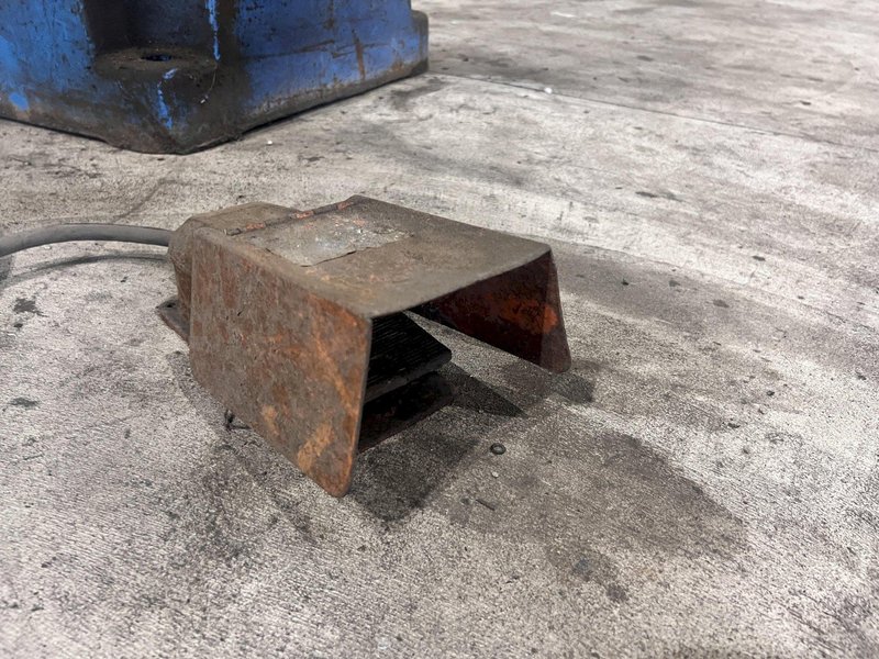 40 TON ROUSSELLE MODEL #4G GAP FRAME PRESS, 3" STROKE: STOCK 21683