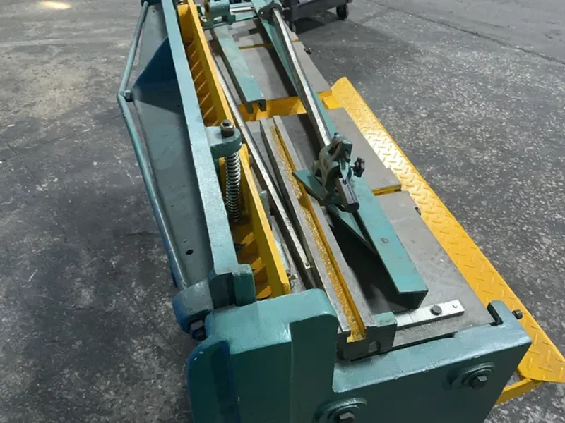 GRIZZLY 52” X 18 GA MILD STEEL FOOT SHEAR   -  G5772
