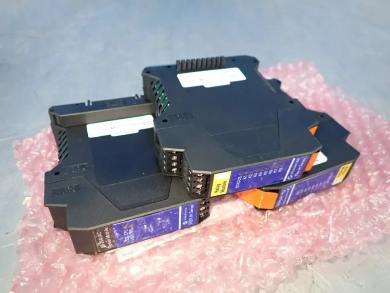 MAGNETEK RELAY MODULE  -  FLEX M SERIES / 198-80104-RLY01