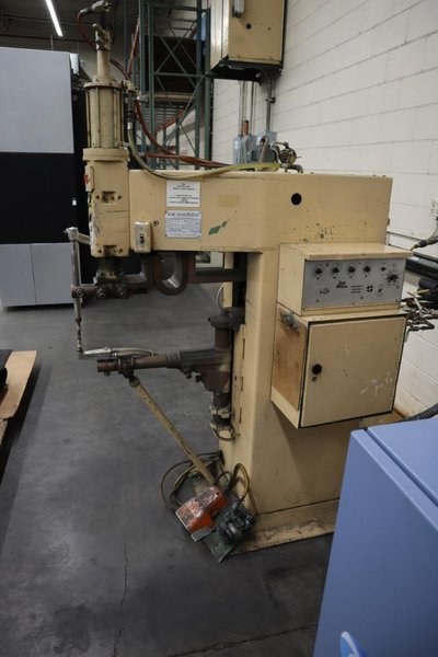 Acme PTOS-24-50 SPot Welder, 50 KVA, Press Type, SpotWeld Sequence Welder Control- Auction Item
