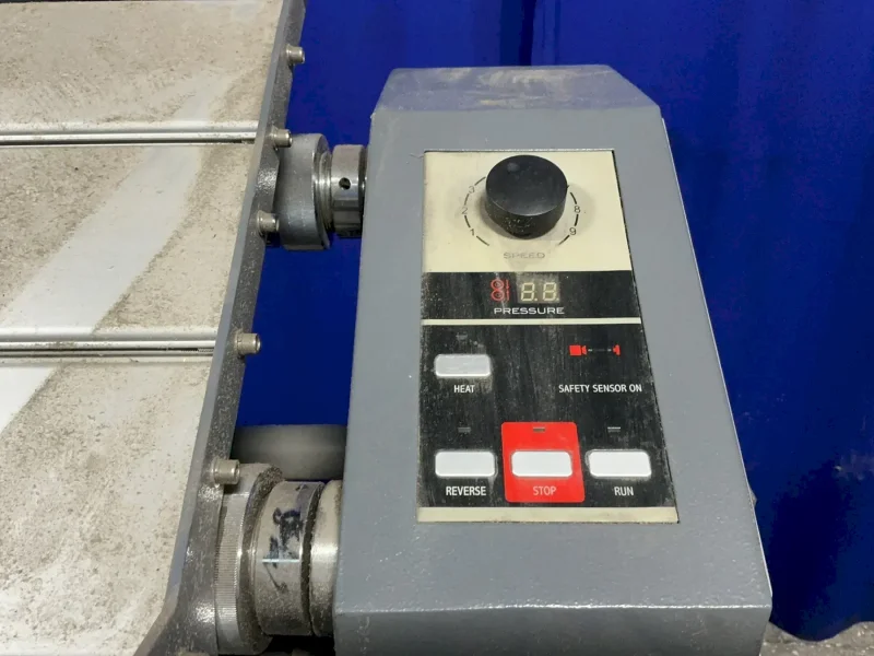 ROYAL SOVEREIGN Q 72" LAMINATOR   -  RSC-6500H
