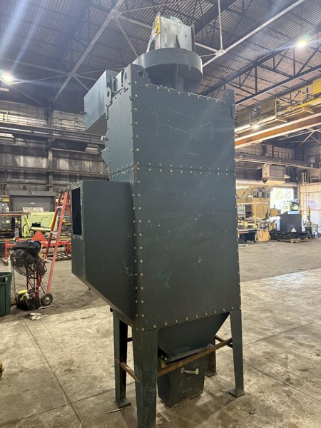 1,600 CFM FARR CAMFIL GOLD SERIES MODEL #GS2 DUST COLLECTOR: YOBRO #24036
