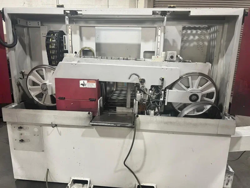 USED BEHRINGER 11.8" X 10.2" DUAL POST AUTOMATIC BANDSAW MODEL HBE 261A, Year: 2018