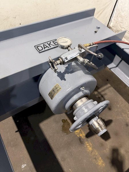 150-TON DAKE HYDRAULIC STRAIGHTENING PRESS. STOCK # 0778725