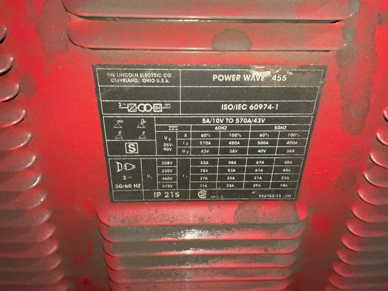 LINCOLN ELECTRIC 82 A MIG WELDER  -  455M POWER WAVE