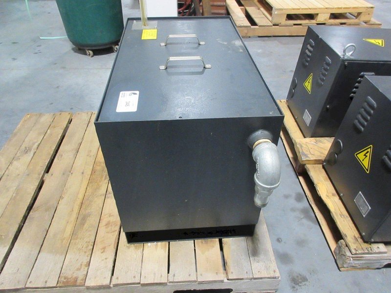 Chip Blaster Coolant Tank with Level Guage- Auction Item