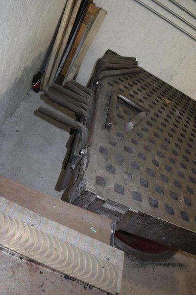 Acorn Welding Table with Craftsment 4.5&quot; Bench Vise, Clamps and Accessories- Auction Item