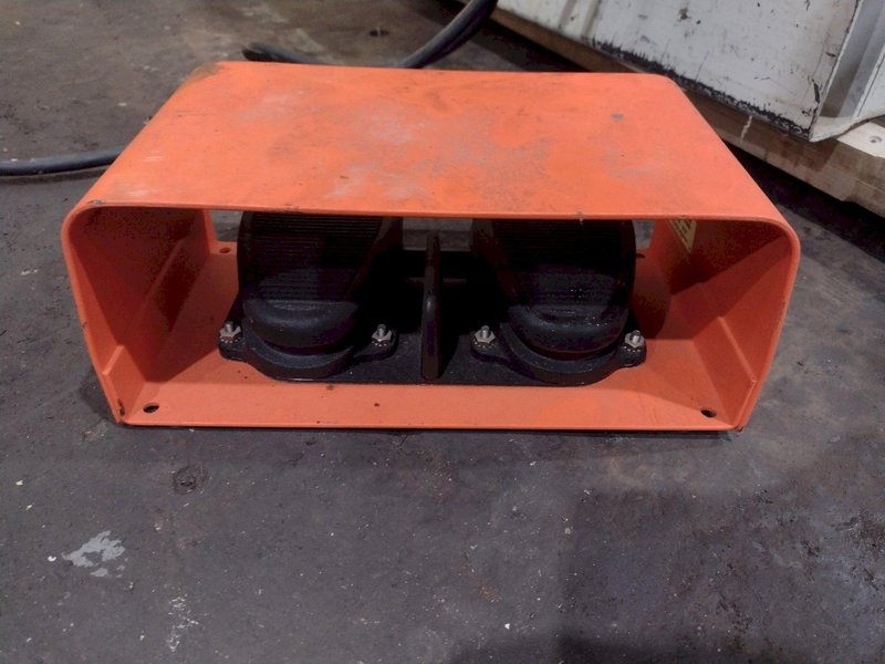 2,500 LBS X 30&quot; X 48&quot; AUTOQUIP MODEL #36S25 HYDRAULIC SCISSOR LIFT TABLE, SINGLE PHASE 110V: STOCK #19783