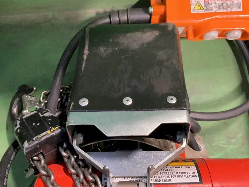 COLUMBUS MCKINNON CORPORATION 1000 LBS ELECTRIC CHAIN HOIST  -  SHOPSTAR
