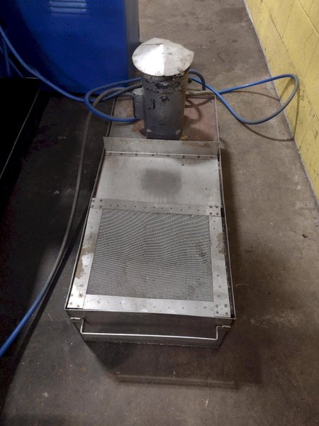 25&quot; x 120&quot; TOS MODEL #SN63B GAP BED ENGINE LATHE W/ 3&quot; HOLE: STOCK 13650