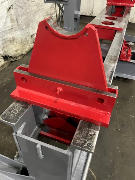 150-TON BEE LINE TRAVEL FRAME HYDRAULIC STRAIGHTENING PRESS: STOCK #80962