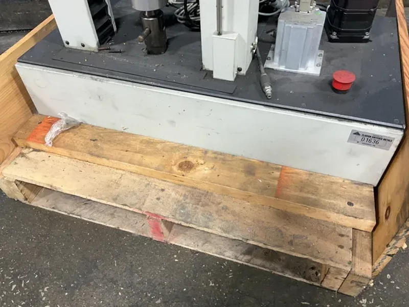 INSTRON SINGLE COLUMN ELECTROMECHANICAL UNIVERSAL TESTING MACHINE   -  1011