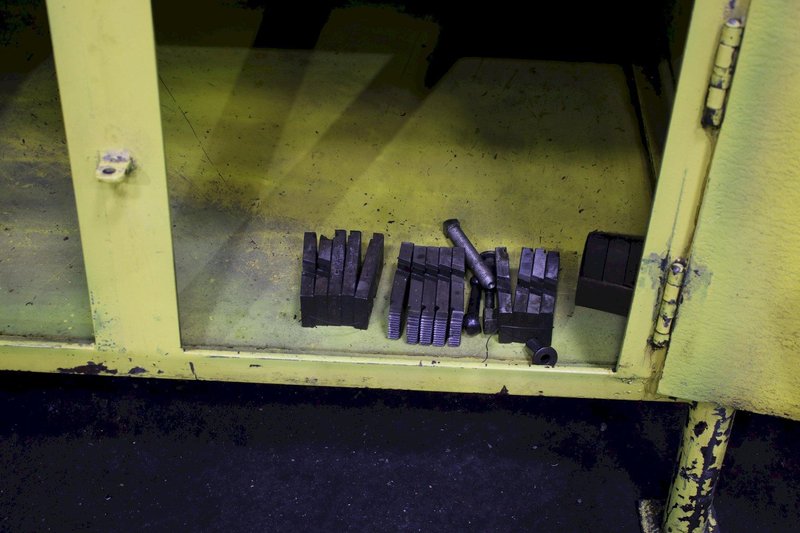 4&quot; RIDGID MODEL #444 PIPE &amp; BOLT THREADER: STOCK 76018