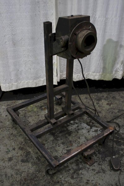 WELDING POSITIONER: STOCK #75390