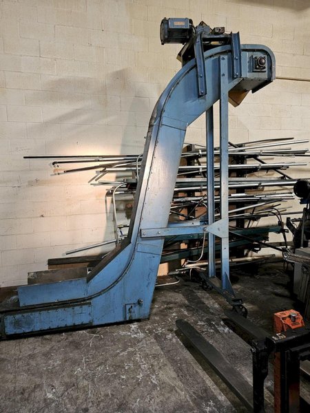 LIVONIA MAGNETIC LOADER
