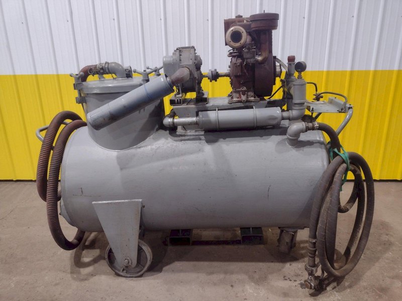 PORTABLE GAS MOTOR SUMP SUCKER &amp; PUMP: STOCK #19224