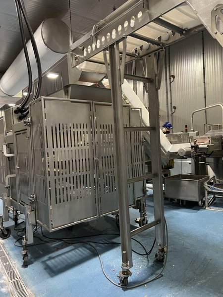 Drake LS1400 Hot Dog Loader &amp; RapidPak RP-45 Thermoformer – 2017 Meat Packaging Line