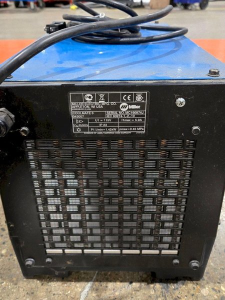 MILLER COOLMATE 3 WATER COOLANT SYSTEM 3GALLON 500AMP USED