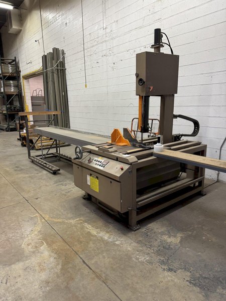 USED KALAMAZOO/BAUER MODEL VG-450L TILT FRAME AUTOMATIC VERTICAL BANDSAW