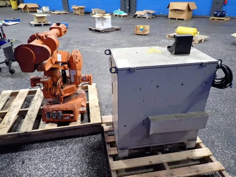 ABB ROBOT  -  IRB2400 M98A