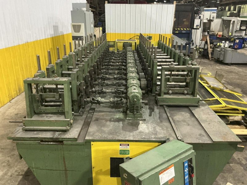 10 &amp; 12 STAND X 2" BRADBURY SIDE BY SIDE U JOINT DRIVE ROLLFORMER: YOBRO #24947