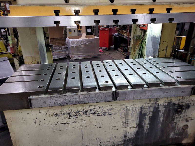 Komatsu Gap Frame Double Crank Press OBW 150-33