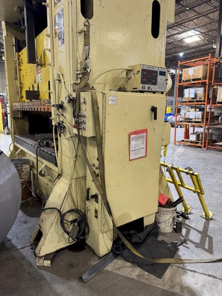 250 TON VERSON S2-250-96-60 STRAIGHT SIDE DOUBLE CRANK PRESS. STOCK # 0999425