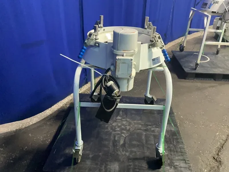 RUSSELL 22” COMPACT SIEVE  -  17240
