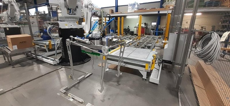 Pattyn Case Packing &amp; Palletizing Line – 2022 – Includes Inserter, Filler, Closer &amp; Conveyors